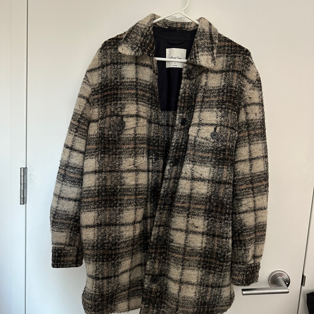 Aritzia Wilfred Free Ganna plaid shirt jacket coat